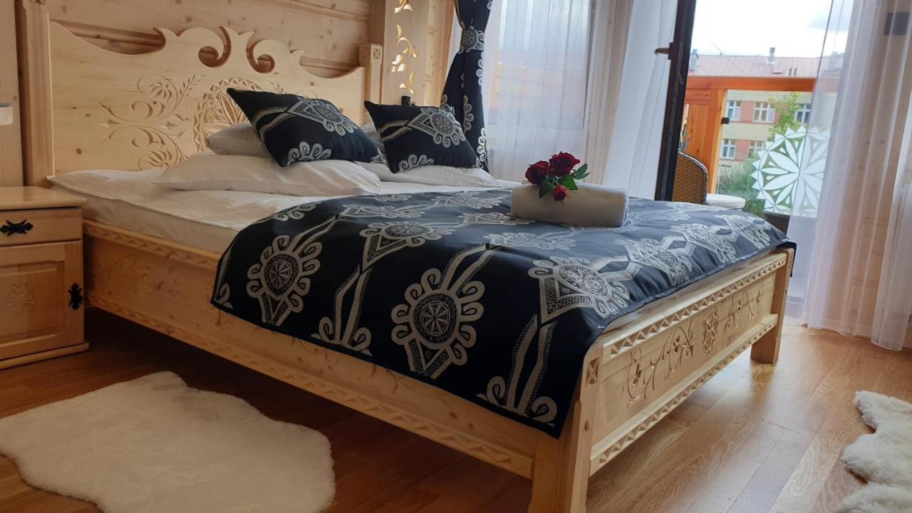 Villa Fortuna - Regionalne Apartamenty & Spa - Sauna, Grill, Jacuzzi Z Widokiem Na Tatry ザコパネ エクステリア 写真