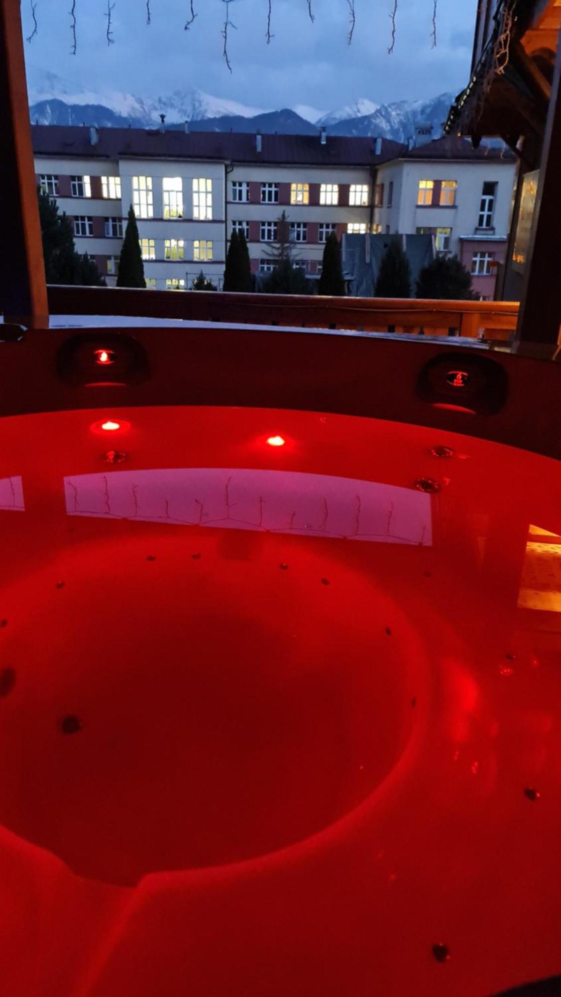 Villa Fortuna - Regionalne Apartamenty & Spa - Sauna, Grill, Jacuzzi Z Widokiem Na Tatry ザコパネ エクステリア 写真
